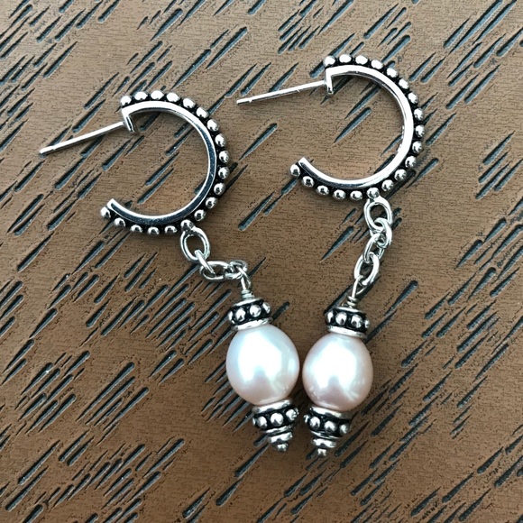 Honora Jewelry - Flash Sale•EUC Honora Pearl Earrings